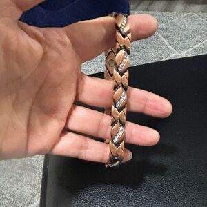 Beautiful copper bracelet 9 inches